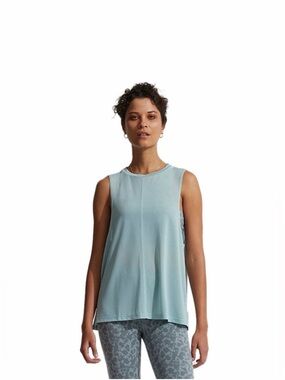 Varley Mariposa Tank top size M.lightweight ,dropped arm holes,workout